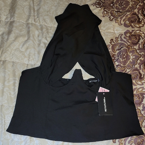 PrettyLittleThing Black Woven Cross Over Zip Top Sz: 20 NWT - Picture 2 of 5